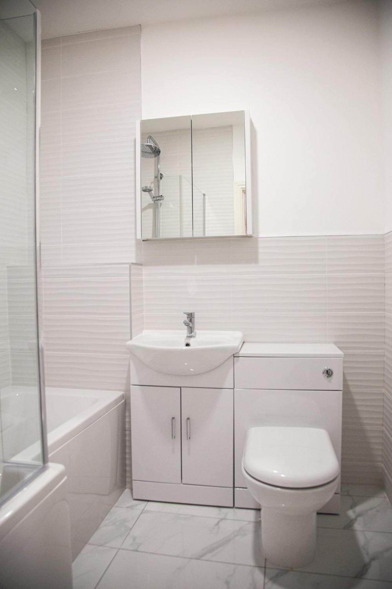 Apartment Academy *